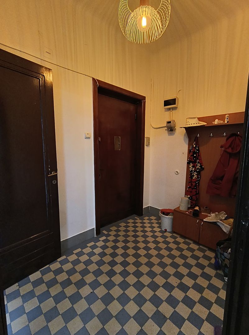 Calea Victoriei- Cismigiu- Sala Palatului- Biserica Luterana - Poză 12