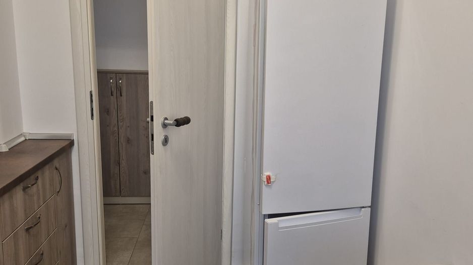 GARSONIERA - PARCARE INCLUSA, BUCATARIE INCHISA, CENTRALA PROPRIE - Poză 5