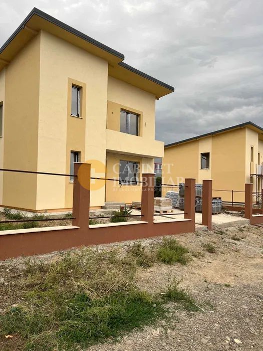 Vila 115 MP Utili 480 Teren Valea Lupului - Poză 4