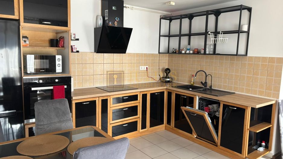 Uranus Plaz- Soarelui, centrala proprie, loc parcare privat. - Poză 6