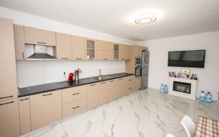 Casa 3 camere| 700 mp teren| Budesti, Valcea - Poză 7