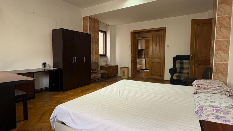 Apartament 2 camere de închiriat – Strada Smârdan, Centrul Vechi - Poză 2