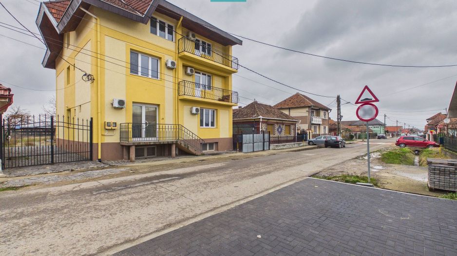 Casă în zona turistică maximă, Băile 1 Mai, Oradea - Poză 49