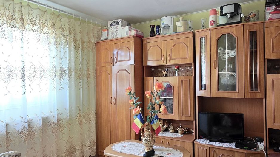 Garsonieră 21 mp, etaj 4, VASLUI zona KOGALNICEANU; - Poză 5