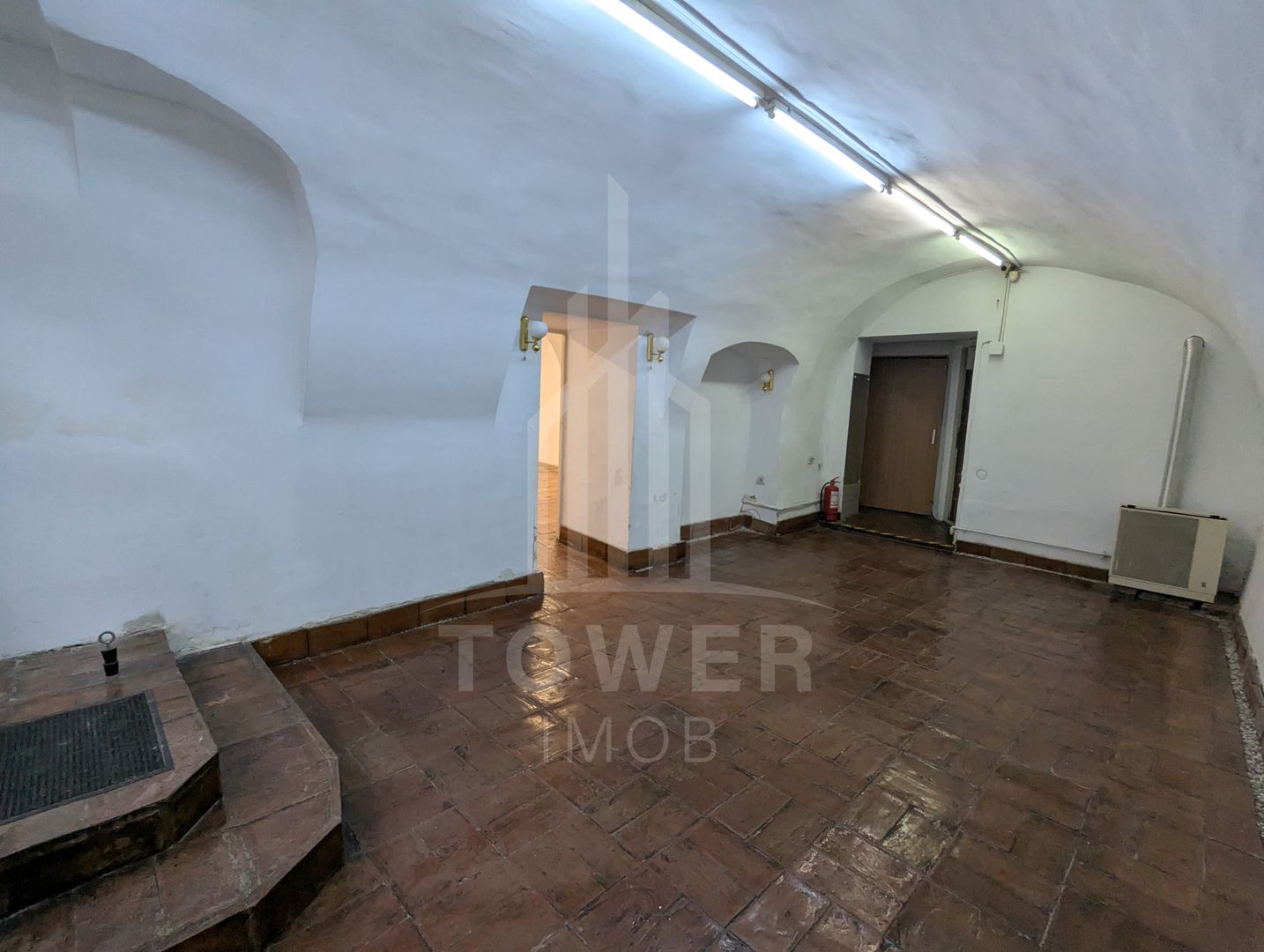 Spațiu comercial/birouri de închiriat - 60 mp utili - Central, Sibiu - Poză 1
