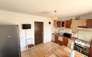 VILĂ MODERNĂ P+1 169 MP UTILI, CURTE GENEROASĂ 768 MP, IN APROPIERE DE BUCURESTI - Poză 13