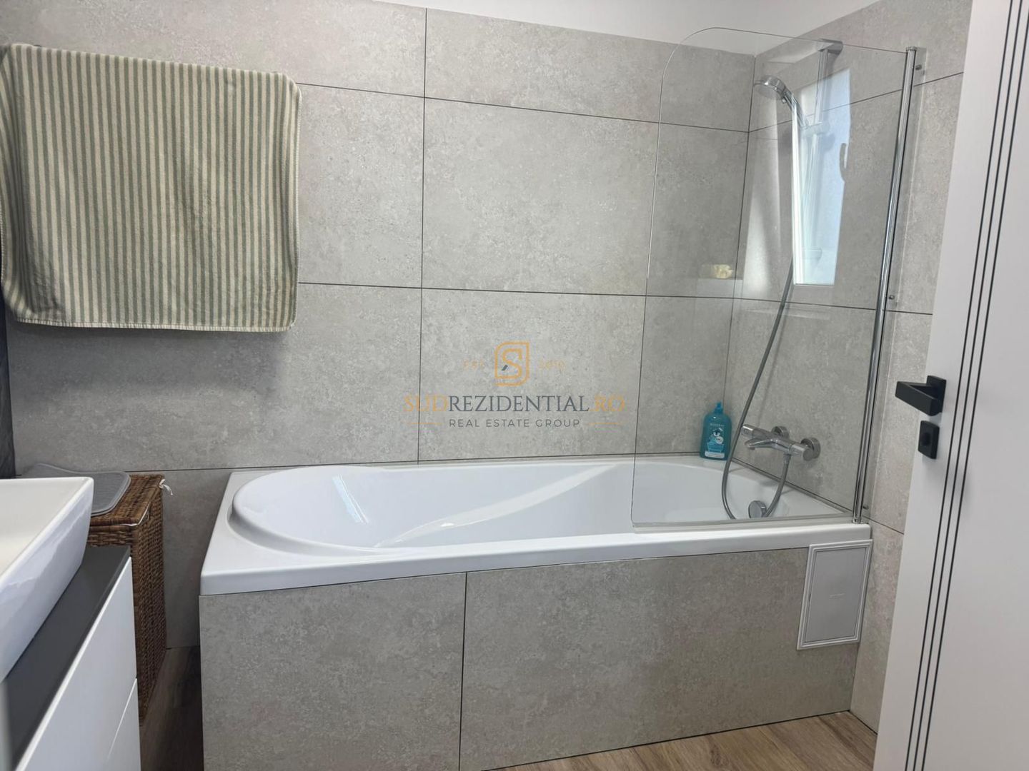 Casa individuala cu 5 camere, complet mobilata si utilata, Com Berceni - Poză 22