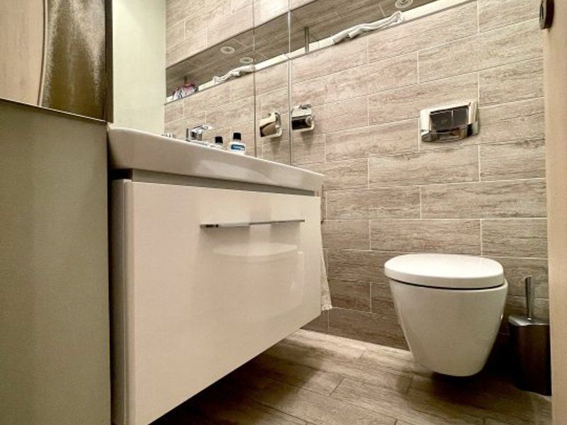 Piaţa Unirii - 3 camere, decomandat, renovat, et 1 - Poză 15