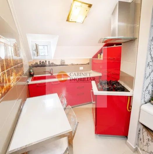 3 camere in vila  | Unirii I Etaj 3 I Centrala proprie - Poză 9