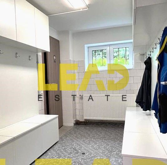 Casa renovata complet! 210 mp utili pe teren de 548 mp! - Poză 22