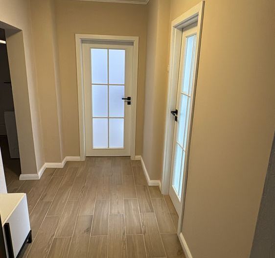 Închiriere Apartament cu 3 camere Dristor, 80 mp, 2 bai, etaj 7 - Poză 6