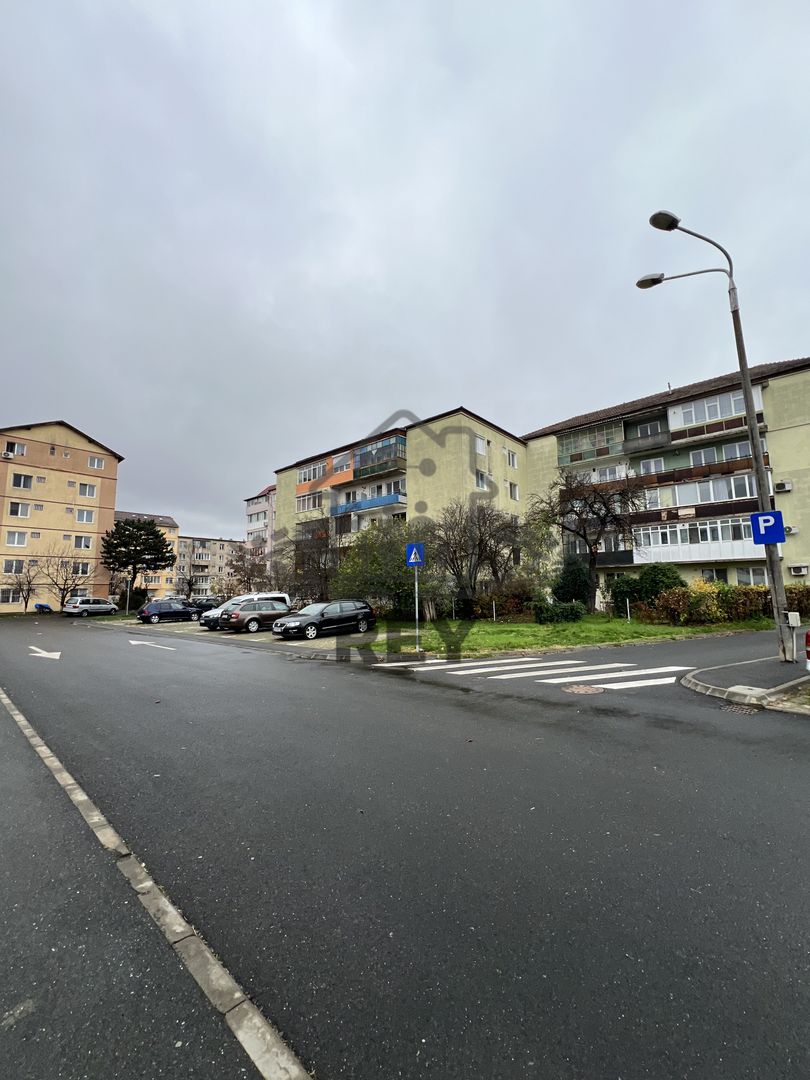 Apartament 2 camere Terezian/45 mp + balcon - Poză 5