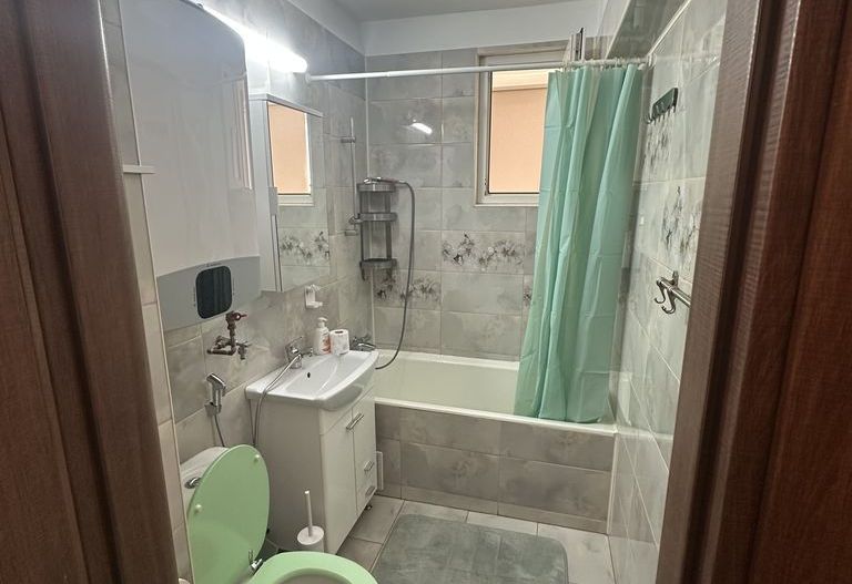 2 camere Baba Novac, parcare inclusa, balcon generos, pet friendly - Poză 8