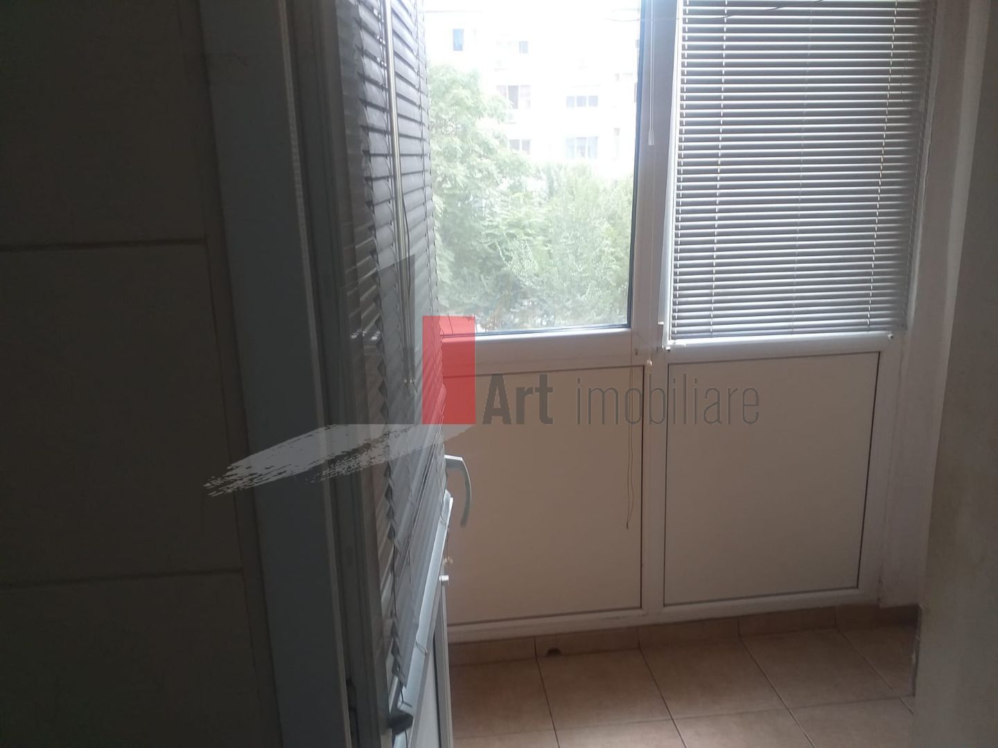 2 camere Basarabia - Stadionul National - Poză 7