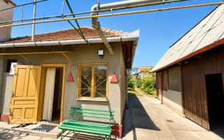 Casa cu teren 688 mp, 2 corpuri de cladire, Parneava - Poză 18