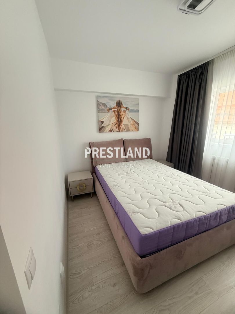 Apartament cu 3 camere, zona centrala. - Poză 4