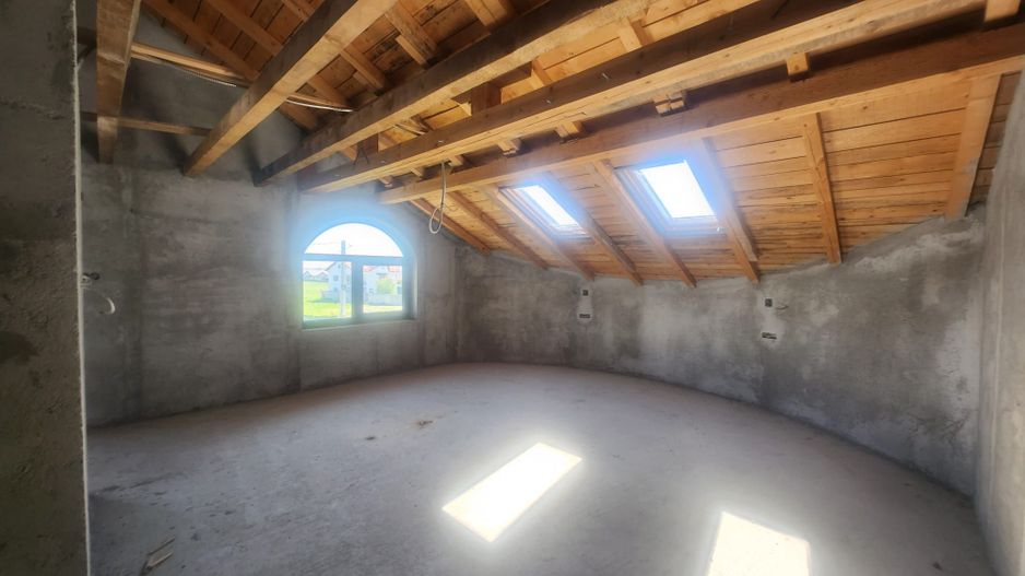 Casa de vanzare Geamana - Poză 19