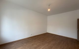 Apartament 3 camere decomandat, balcon si boxa - zona The Office! - Poză 2
