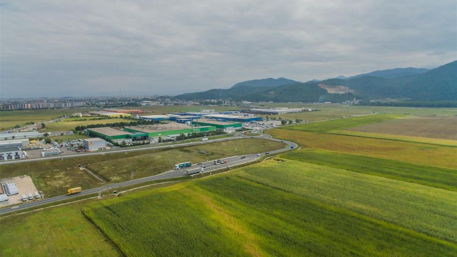 In vecinatatea aeroportului, 50.000 mp, extravilan - Poză 3