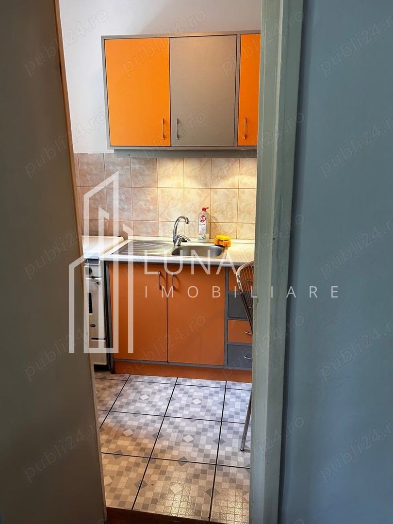 Garsonieră decomandată | Semicentral | Balcon | Mobilată & utilată - Poză 1
