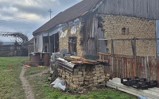 Casa cu teren 4000 mp in Bogei, Bihor - Poză 9
