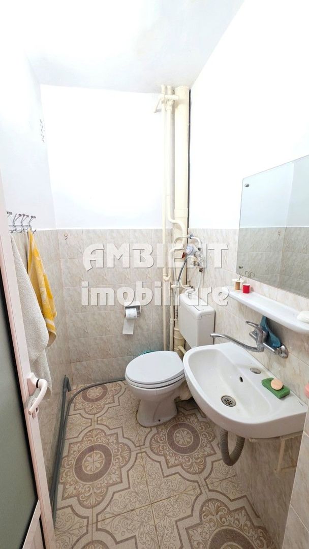 Apartament 3 camere, etaj 3, VASLUI - zona GARA; - Poză 6