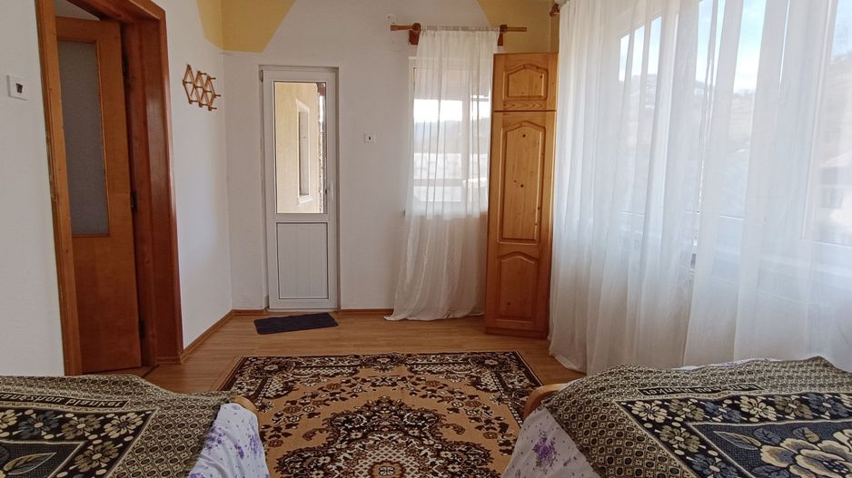 Casa si teren de 12000mp-Simon - Poză 21