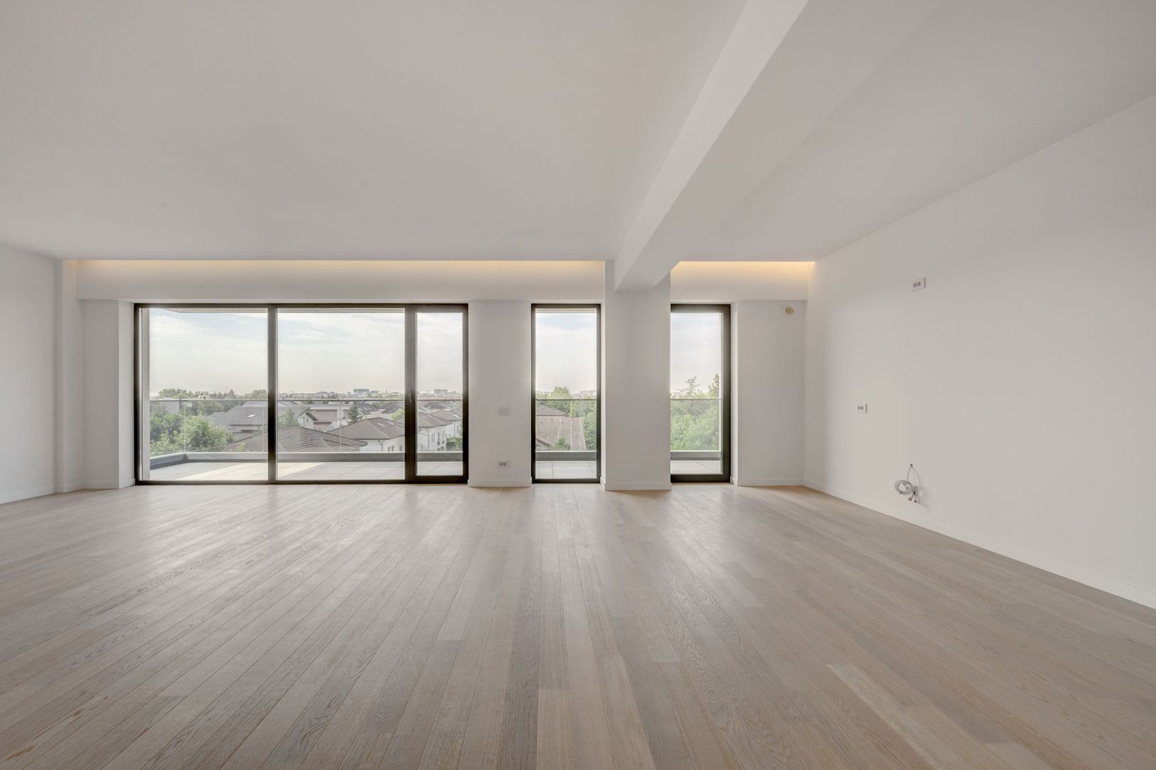 Apartament deosebit in Iancu Nicolae, langa Cambridge, terasa , nou - Poză 14
