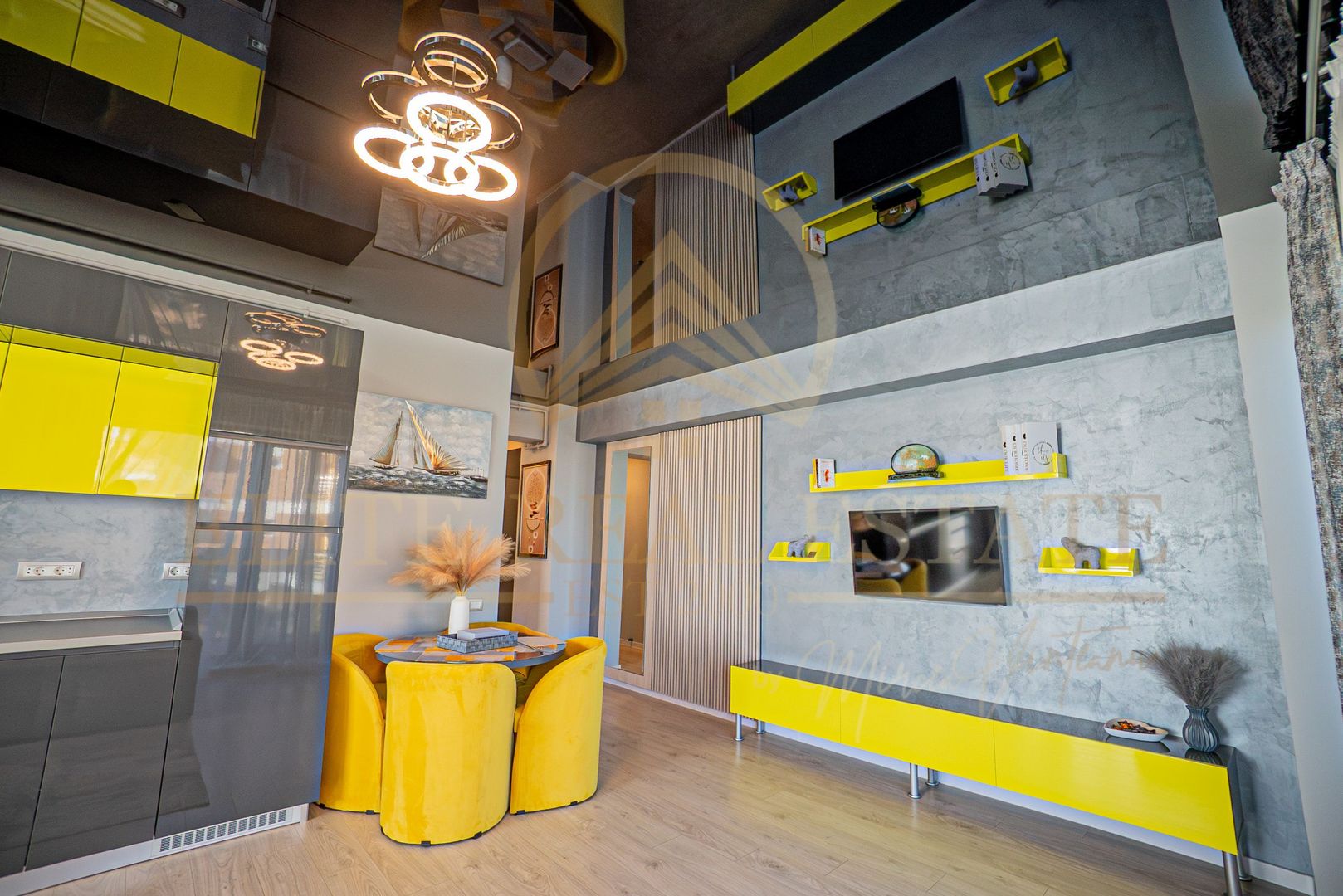 Apartament premium de vanzare în Mamaia – vedere la mare și lac - Poză 4