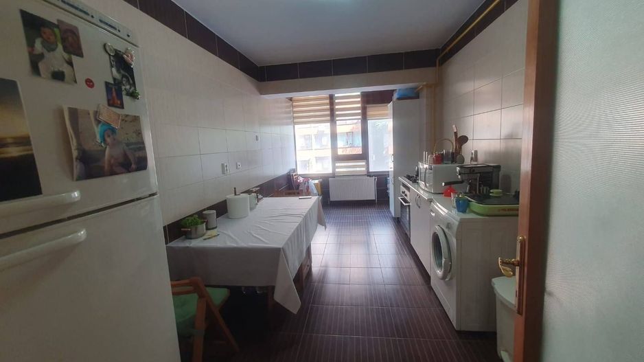 De vanzare – Apartament 3 camere -Complex Vega, Strada Tecuci - Poză 14