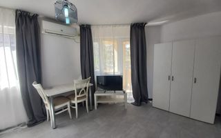 2 Minutes From Dristor Metro - Poză 3