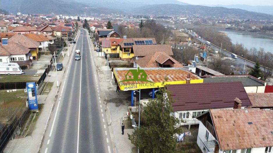 Statie PECO functionala in Calimanesti cu potențial de investitie - Poză 24