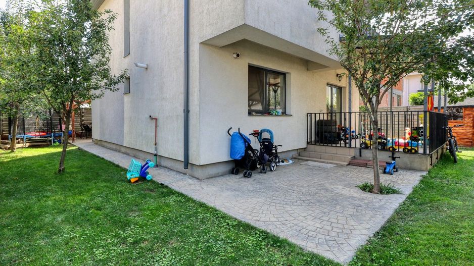 Tunari- Vilă individuală -4 camere si gradina- - Poză 32