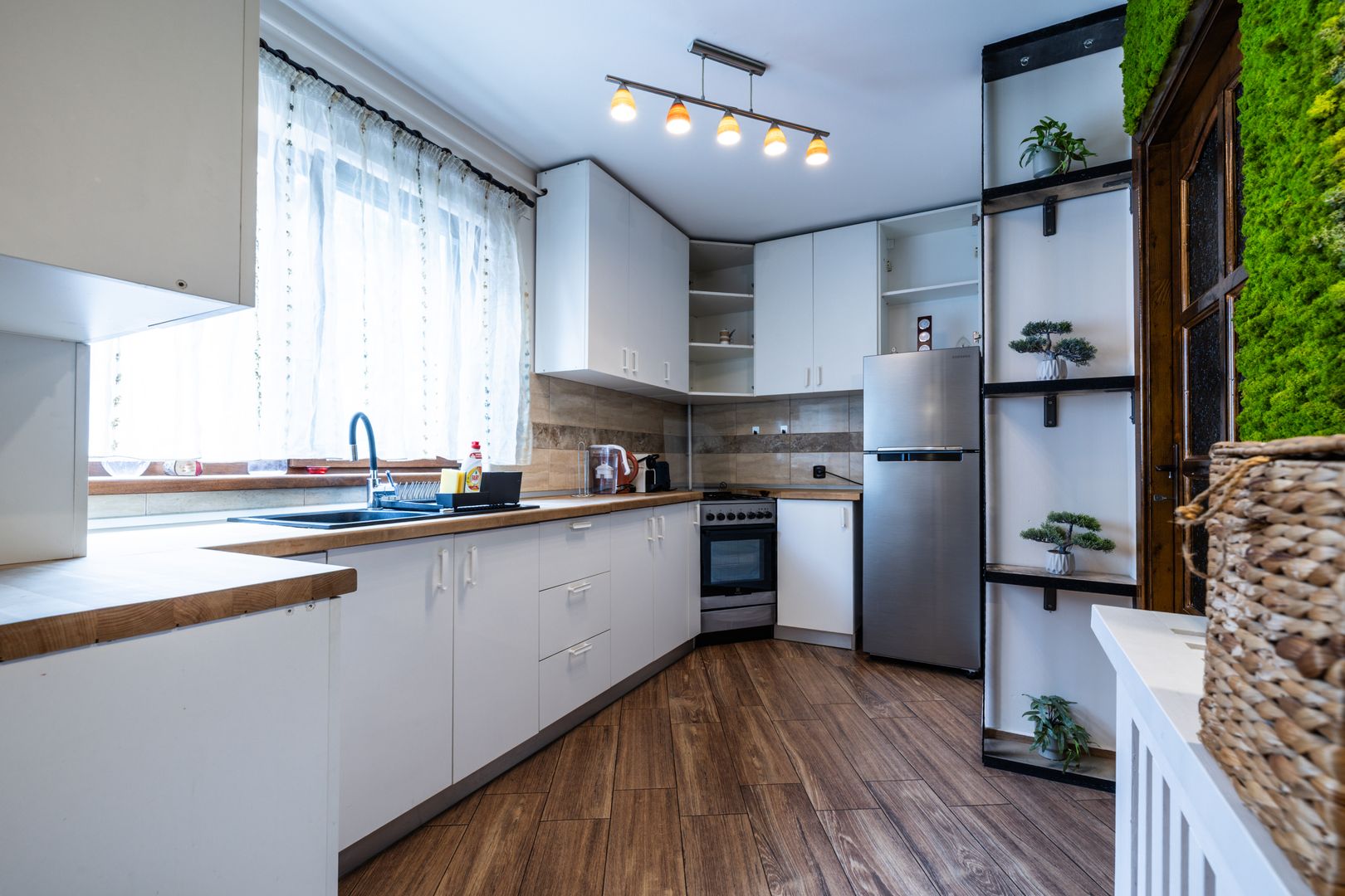 Apartament la casă, 90 mp | Strada De Mijloc - Poză 12