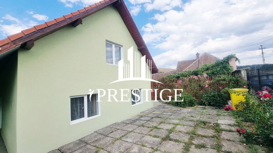 CASĂ 4 CAMERE, 200 MP UTILI, TEREN 500 MP POPLACA, 10 MINUTE DE SIBIU - Poză 2