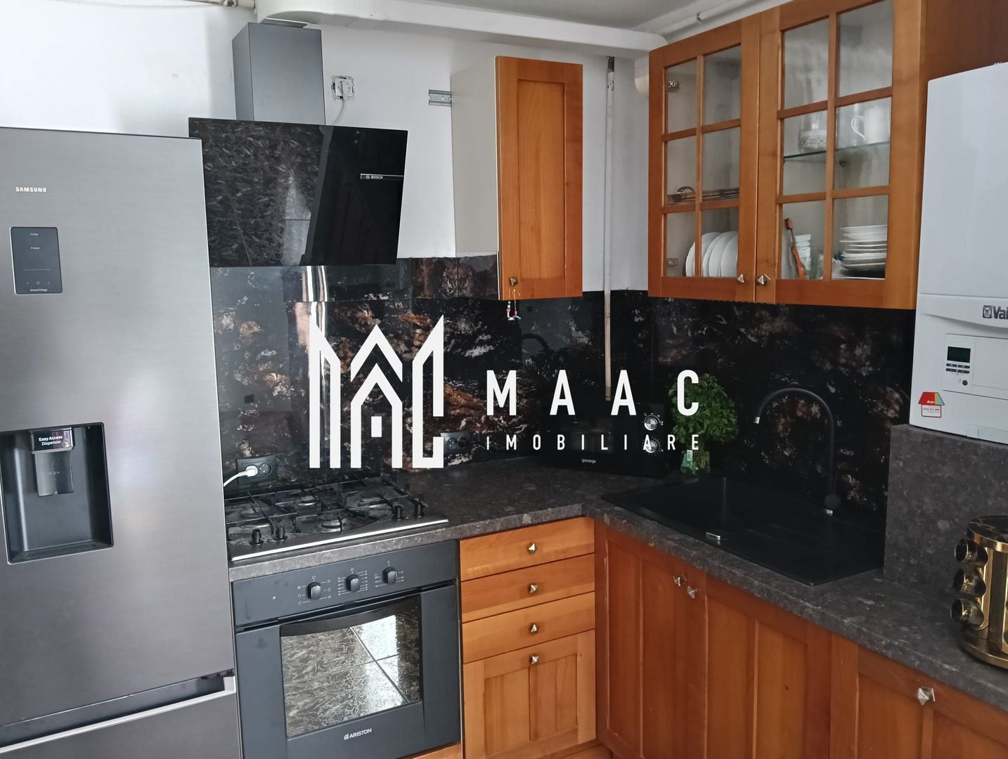 Apartament 3 Camere I Decomandat I Zona Valea Aurie - Poză 4