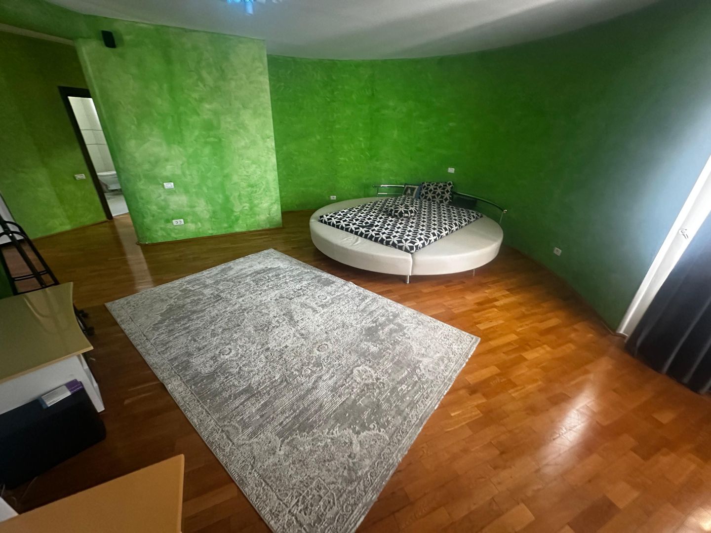 CASA INDIVIDUALA, 9 CAMERE, TEREN 475 MP, MOBILAT/UTILAT, COMIS 0% - Poză 9