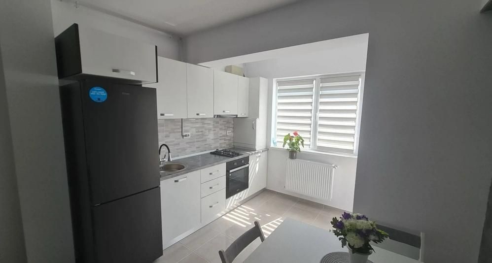 AP. 2 CAMERE METALURGIEI, LOC PARCARE, BLOC NOU, BUCATARIE DESCHISA - Poză 3