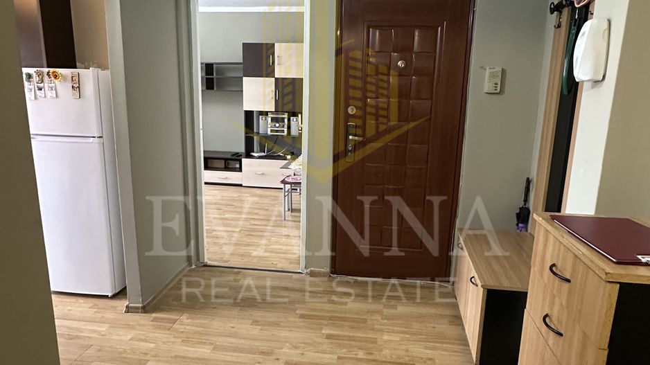 3 camere de vanzare , decomandat - 1000Euro/mp util - Poză 4