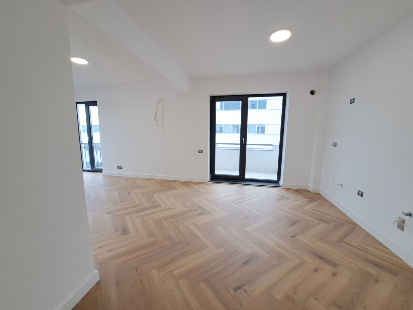 Apartament exclusivist cu 2 camere 71,41 mp - Pipera - Poză 3