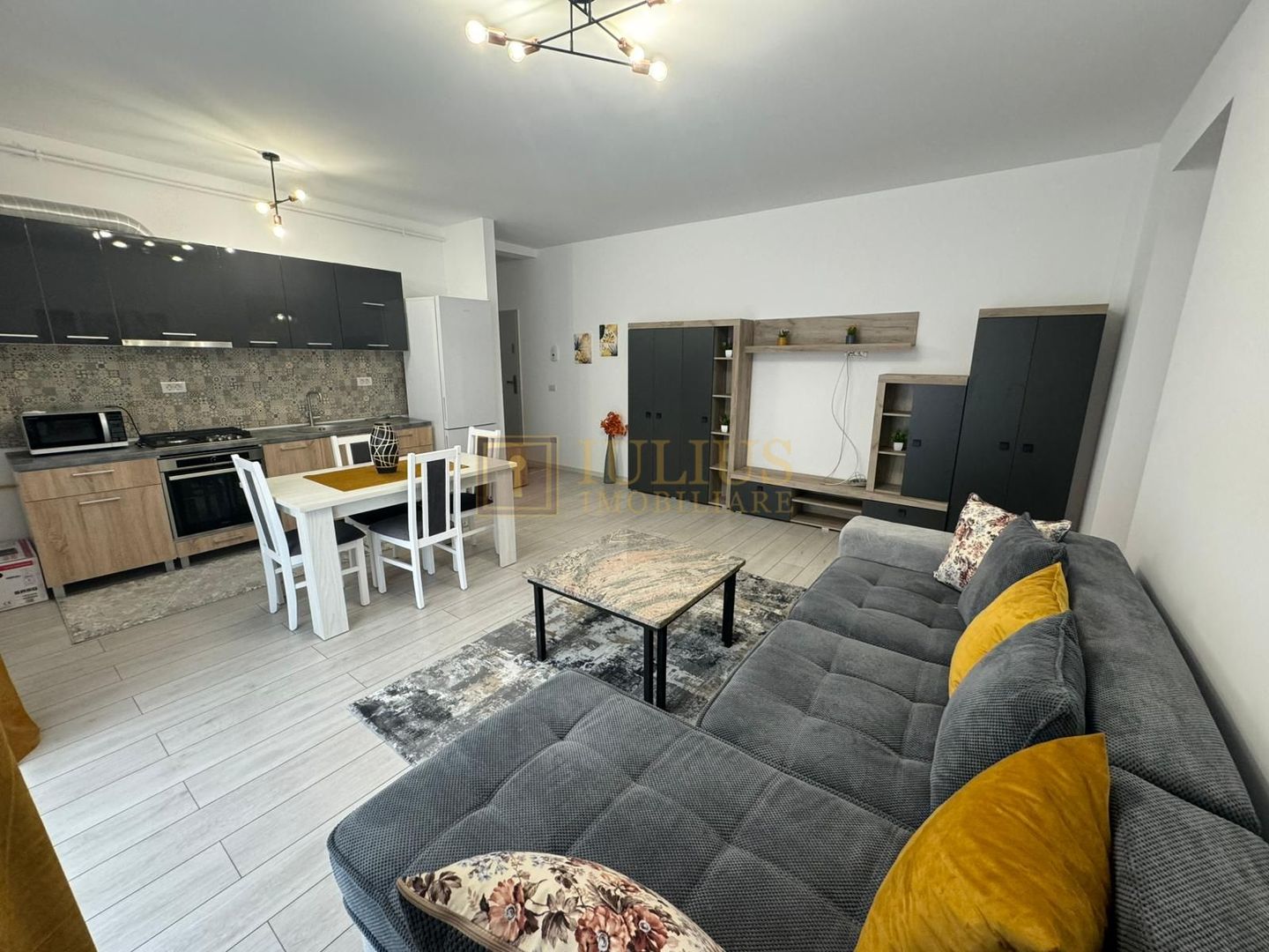 2 camere| Braytim-aproape de muzeul apei| parcare| apartament superb| - Poză 1