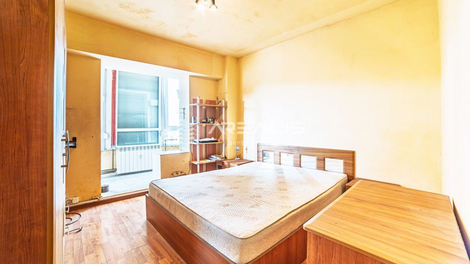 Apartament spațios 3 camere, central - Poză 6