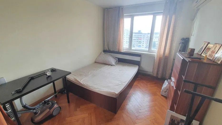 APARTAMENT 3 CAMERE 1 MAI METROU - Poză 4