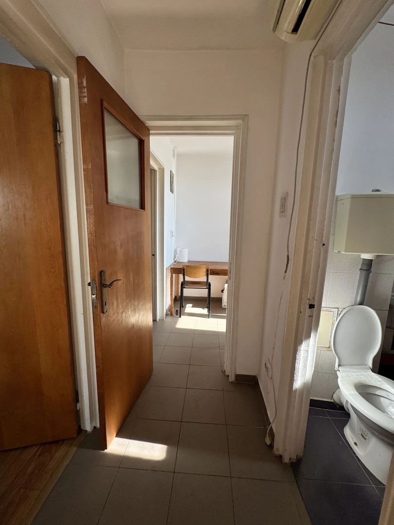 APARTAMENT 2 CAMERE DRUMUL TABEREI - Poză 4