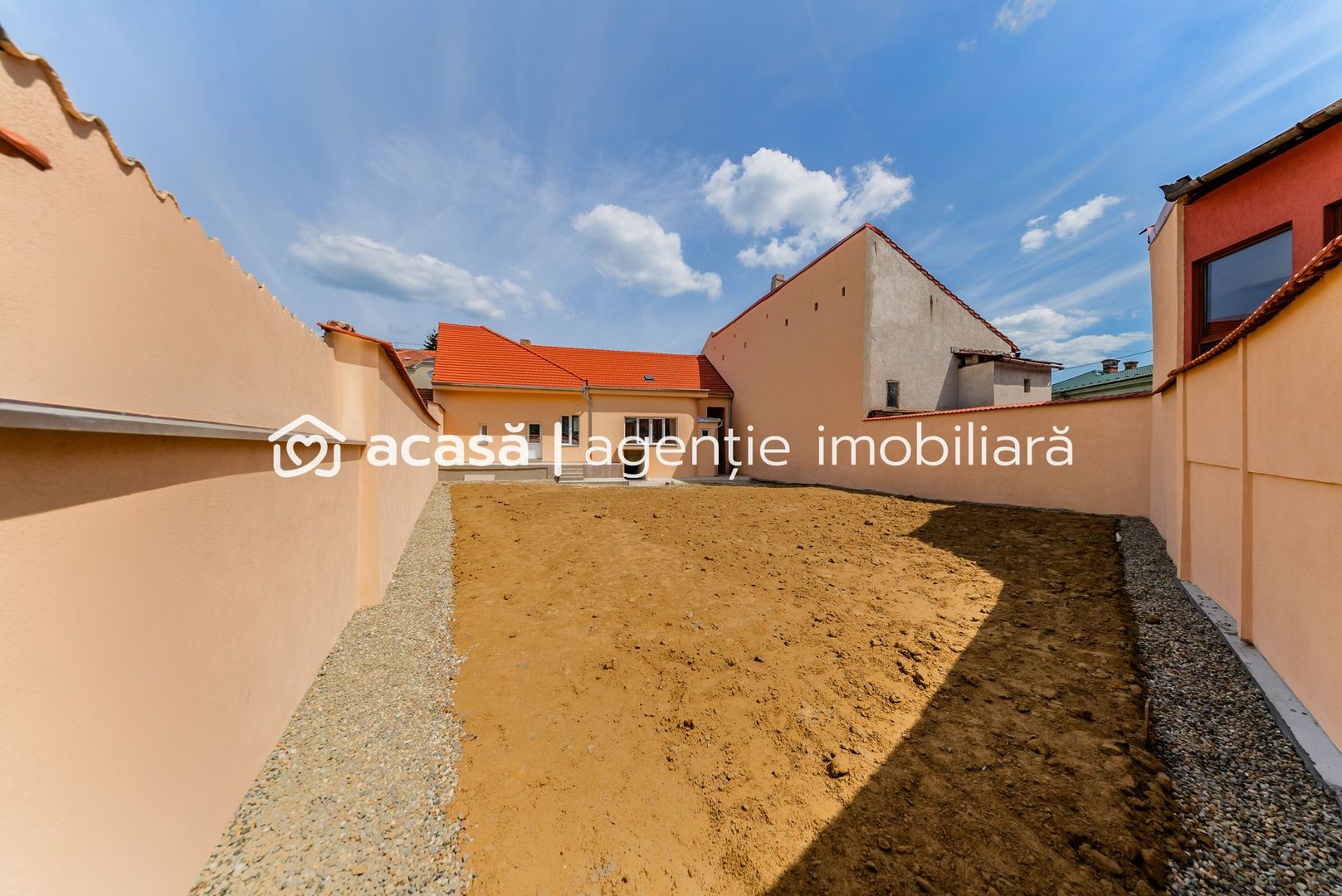 Vilă cu caracter, renovată complet, str. George Coșbuc - Poză 6