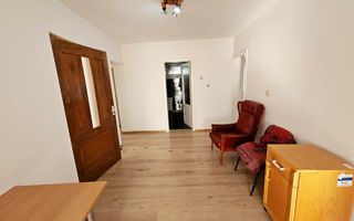 Casa 10 camere, 878 mp teren, toate utilitatile, Barabant - Poză 11