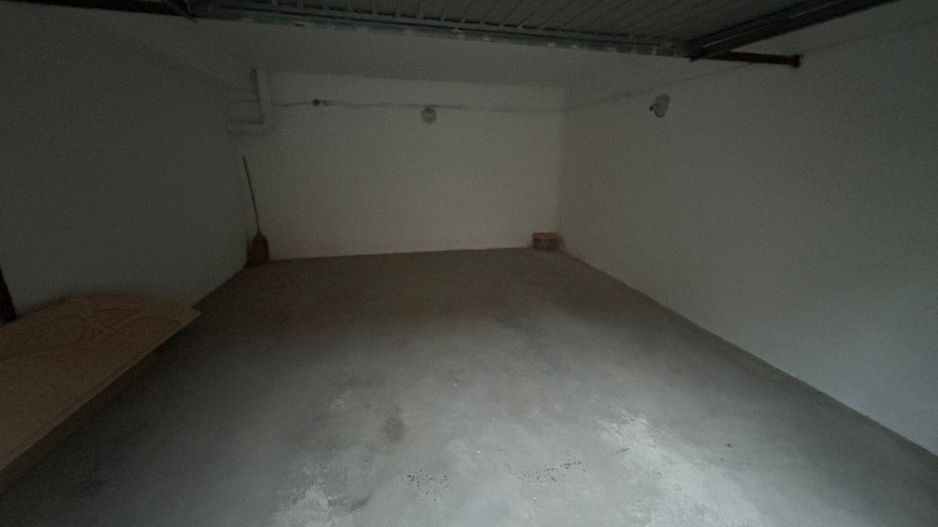 Apartament 3 camere -  zona Tolstoi - Poză 9