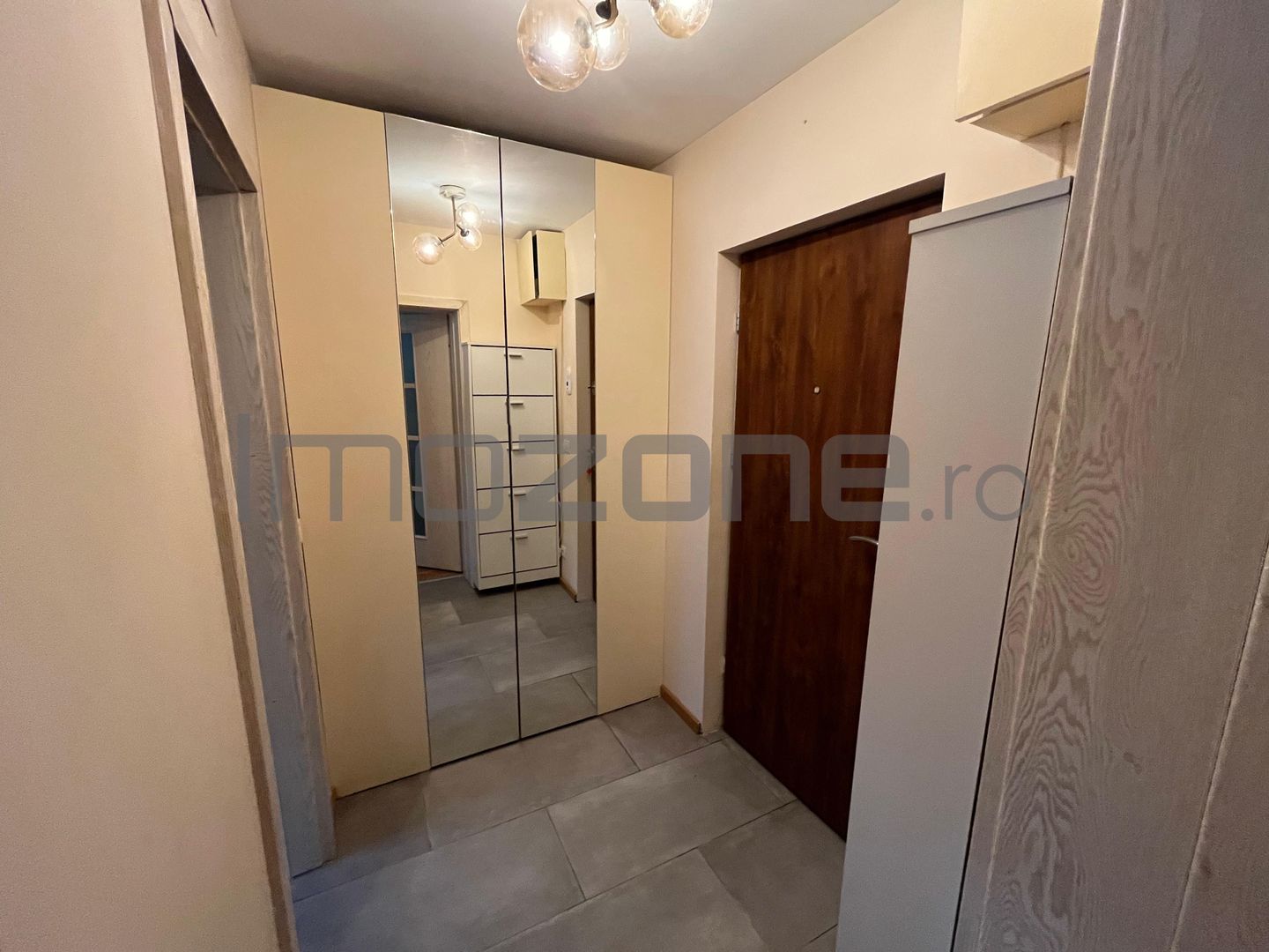 2 camere, bloc stradal reabilitat termic, mobilat si utilat complet, comision 0% - Poză 11