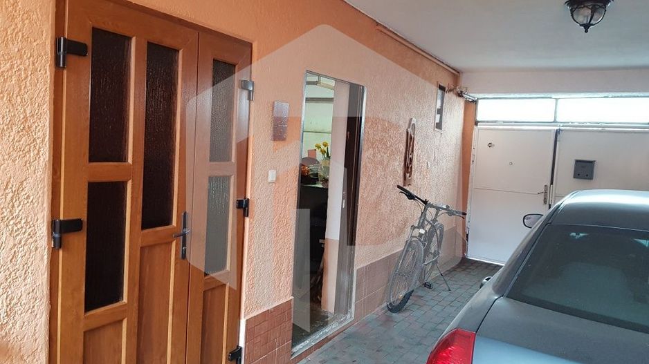 Casa individuala - 146mpu - Gara Mica - 2 Corpuri - Garaj - Curte - Poză 3