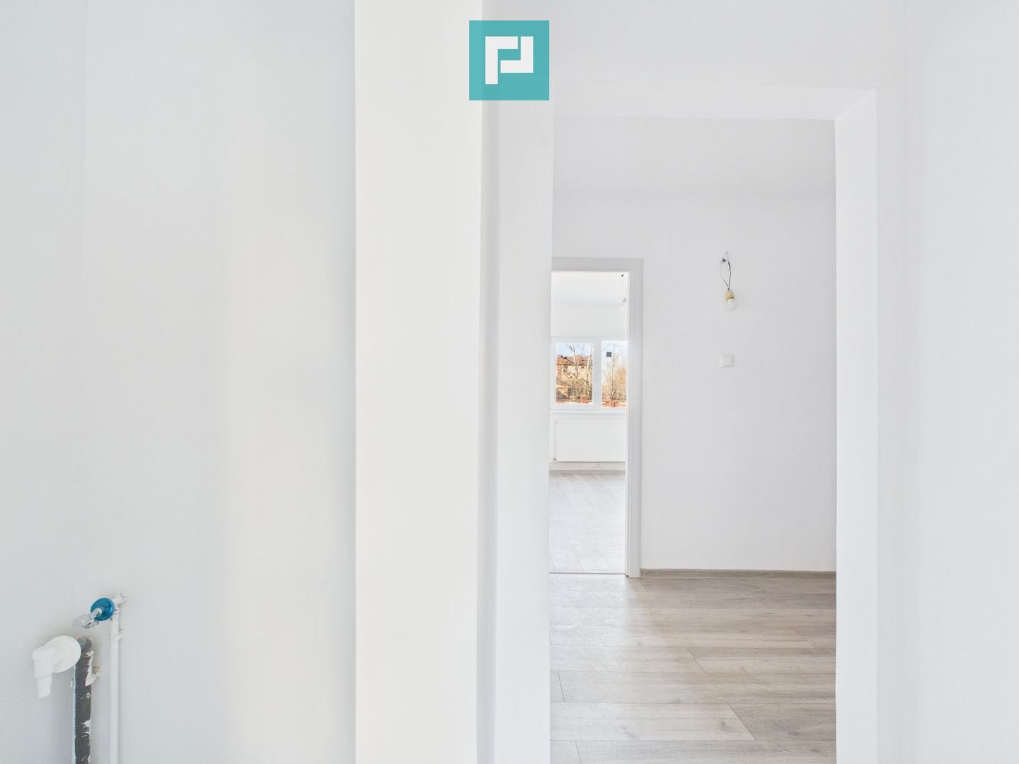 Apartament 4 camere, 2 băi în Freidorf - Poză 15